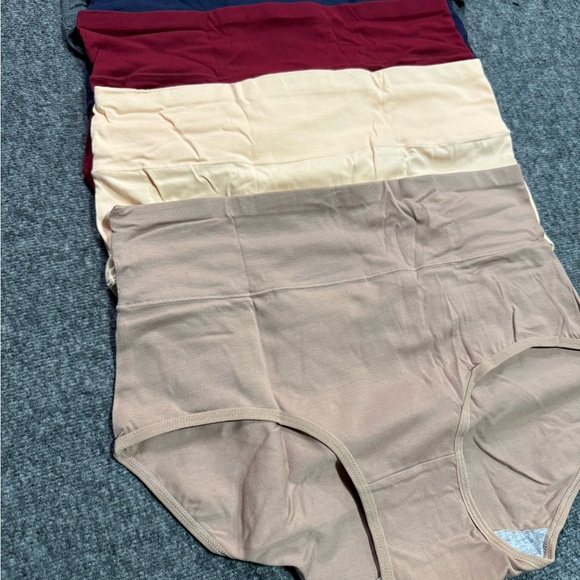 High-Waisted Seamless Panties Set - Picture 7 of 11